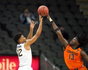 COLUMN: West Virginia didn't give this game away; Oklahoma State won it with its defense in the second half